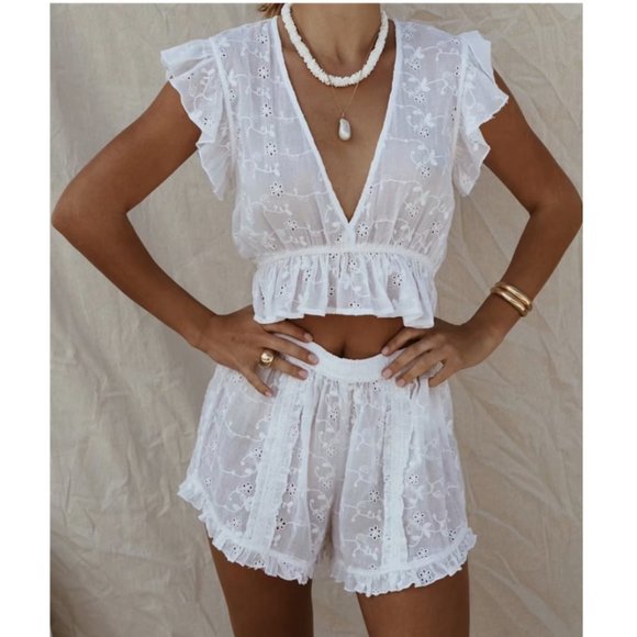 Boho Chic Gypsy Eyelet White Shorts SEt - Picture 1 of 2